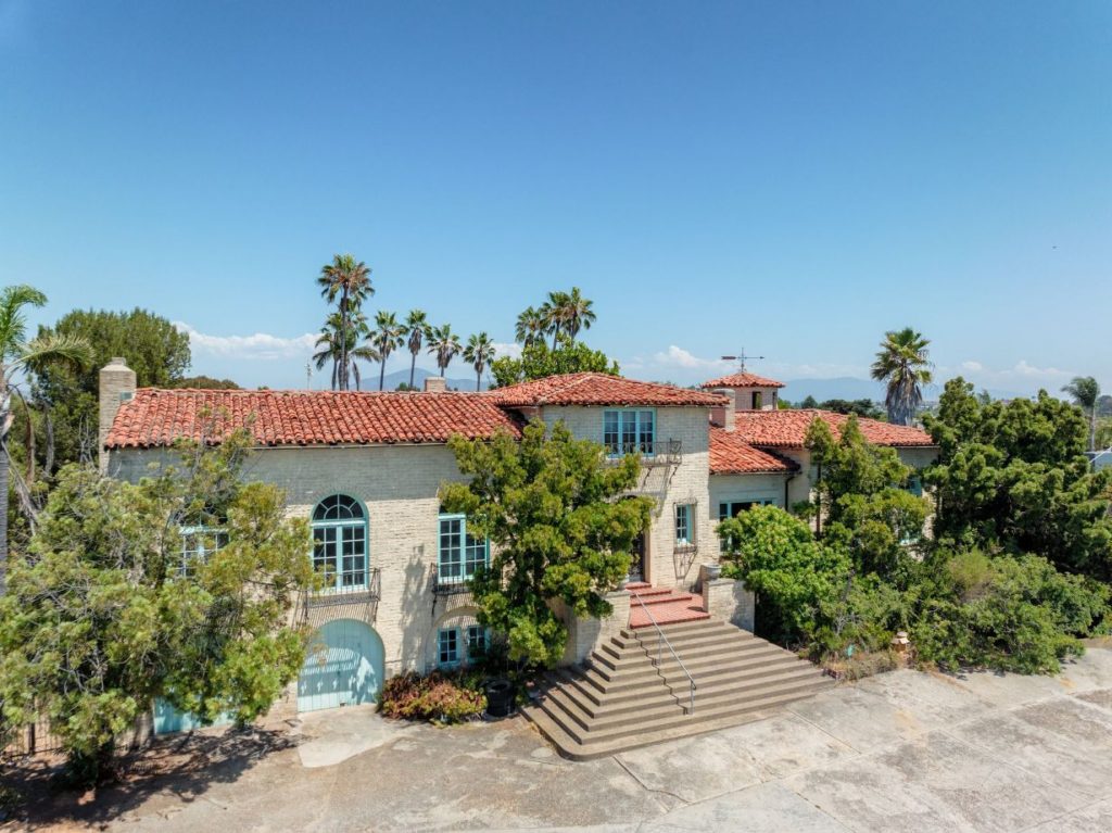 Spanish Revival Castle on Eight Acres in San Diego, California - 2