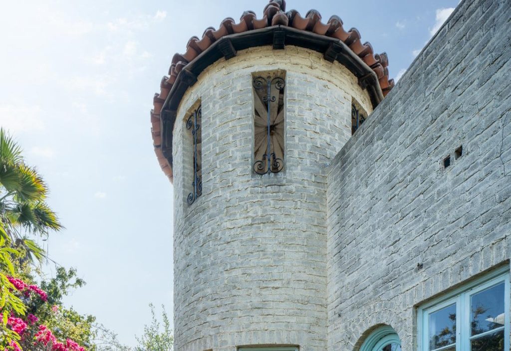 Spanish Revival Castle on Eight Acres in San Diego, California - 5