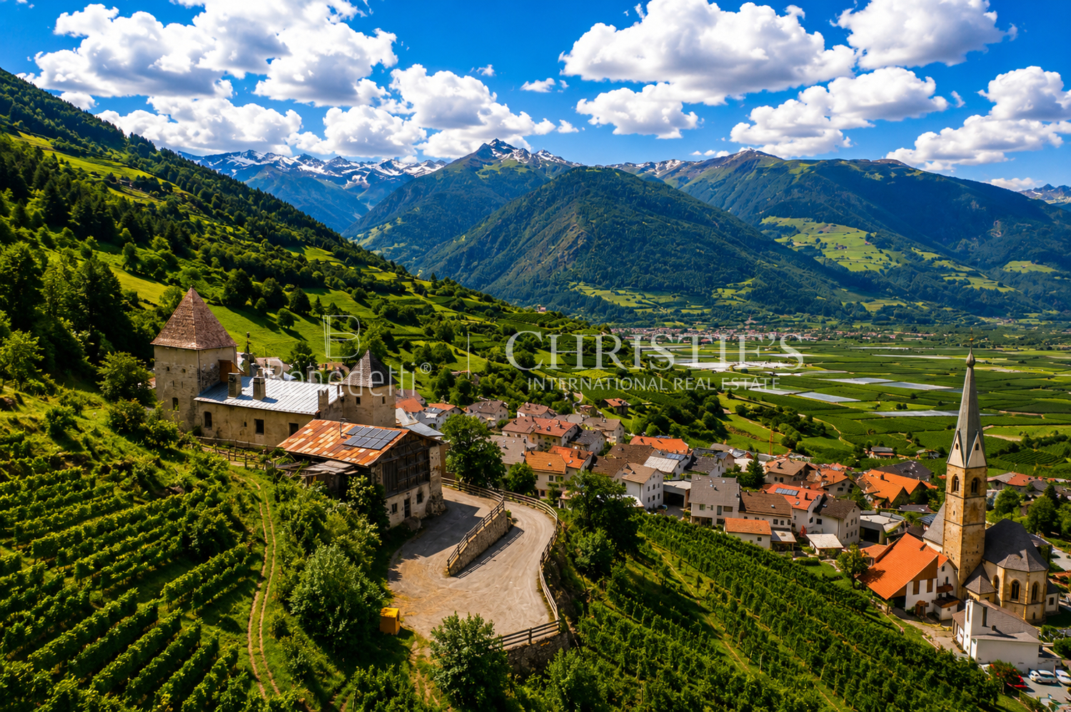 Tschenglsburg – Historic Castle Estate With Exceptional Development Potential