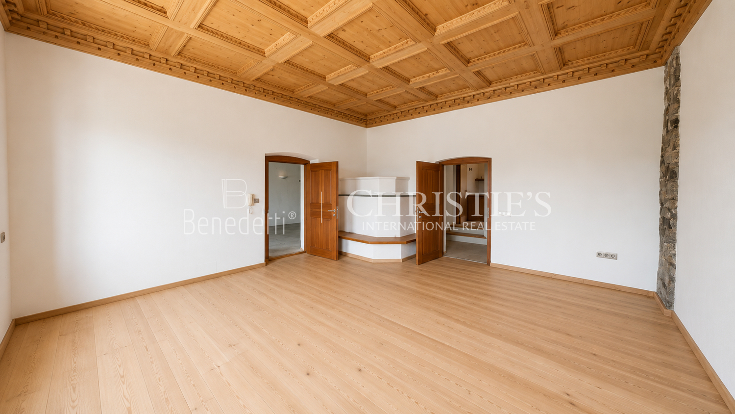 Tschenglsburg – Historic Castle Estate With Exceptional Development Potential