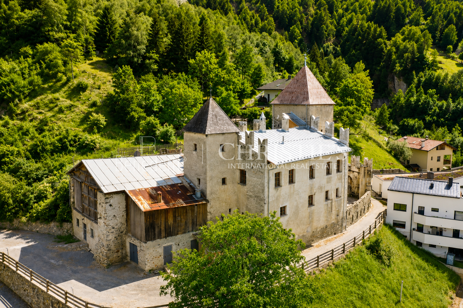 Tschenglsburg – Historic Castle Estate With Exceptional Development Potential
