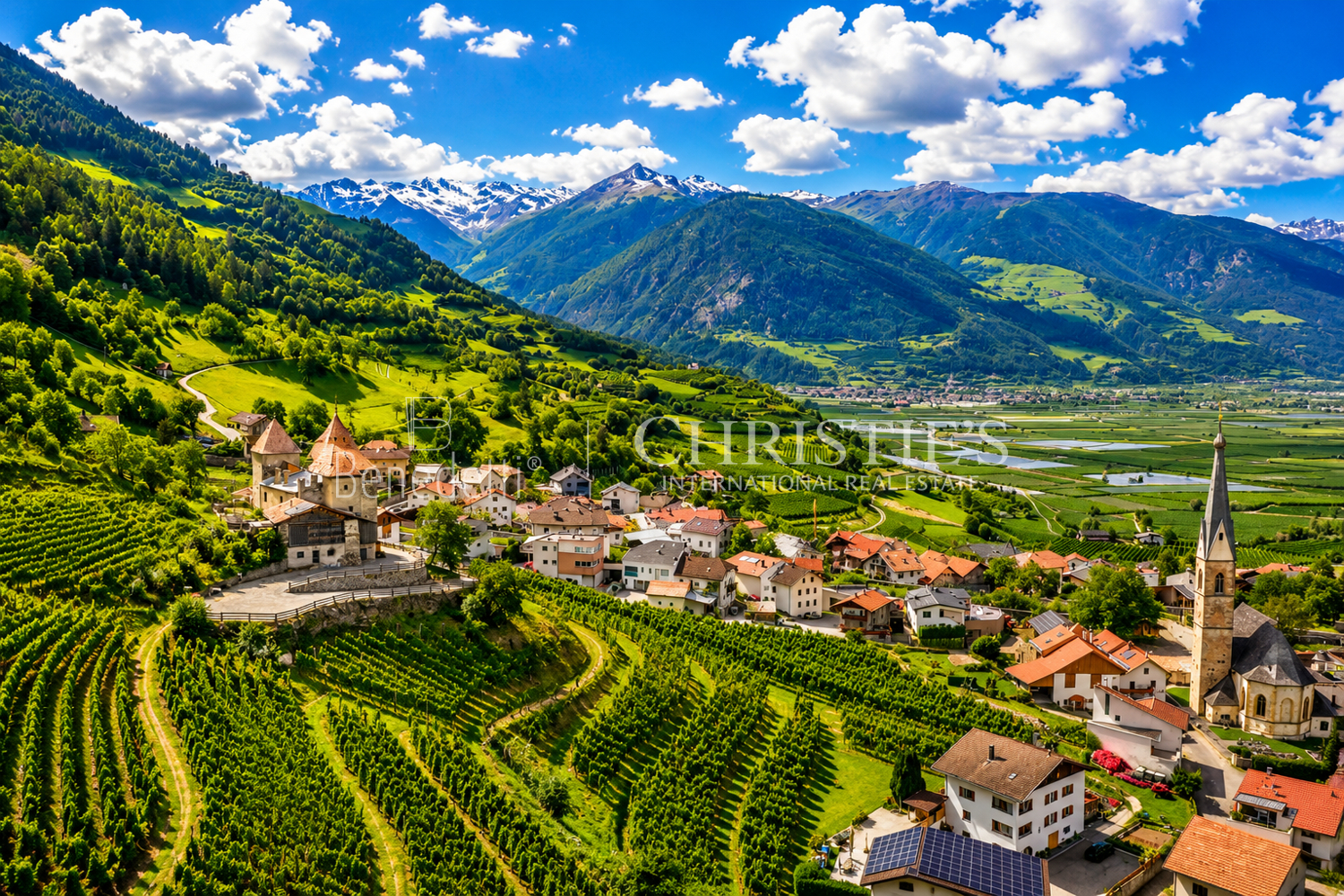 Tschenglsburg – Historic Castle Estate With Exceptional Development Potential