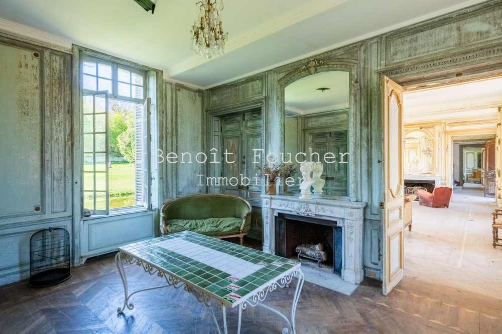 17th Century Castle And Outbuildings Already In Use 45 Minutes From Paris Vexin Regional Natural