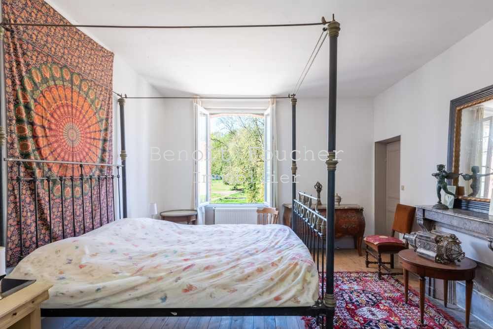 17th Century Castle And Outbuildings Already In Use 45 Minutes From Paris Vexin Regional Natural