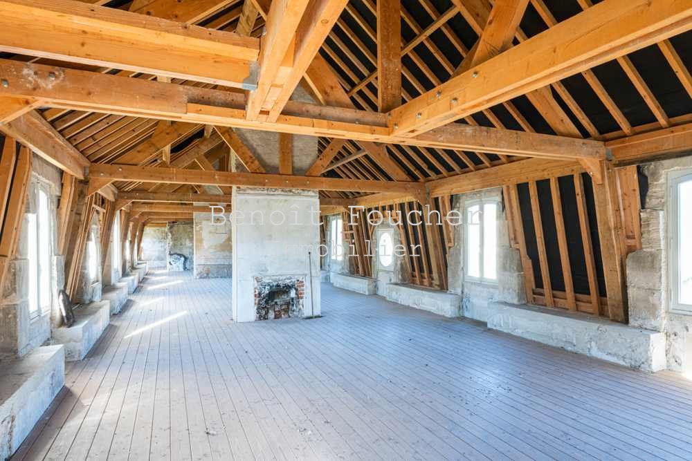 17th Century Castle And Outbuildings Already In Use 45 Minutes From Paris Vexin Regional Natural