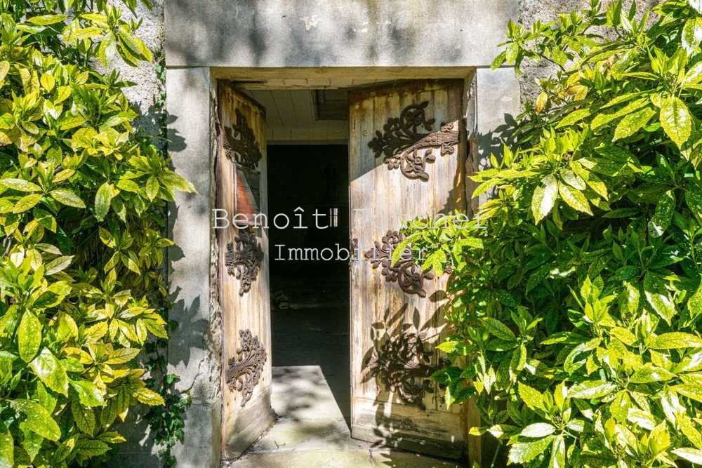 17th Century Castle And Outbuildings Already In Use 45 Minutes From Paris Vexin Regional Natural