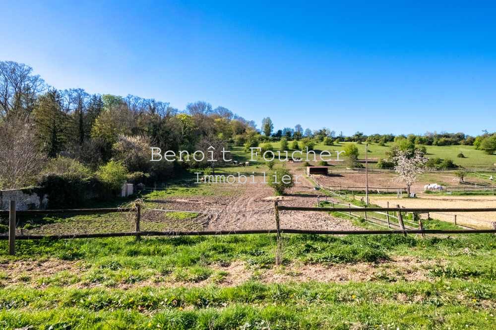 17th Century Castle And Outbuildings Already In Use 45 Minutes From Paris Vexin Regional Natural