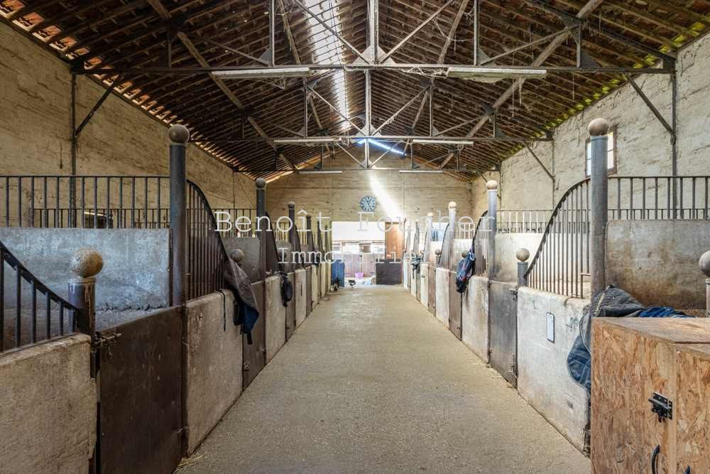 17th Century Castle And Outbuildings Already In Use 45 Minutes From Paris Vexin Regional Natural