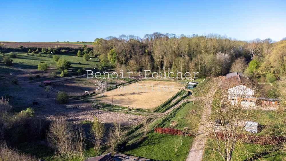 17th Century Castle And Outbuildings Already In Use 45 Minutes From Paris Vexin Regional Natural