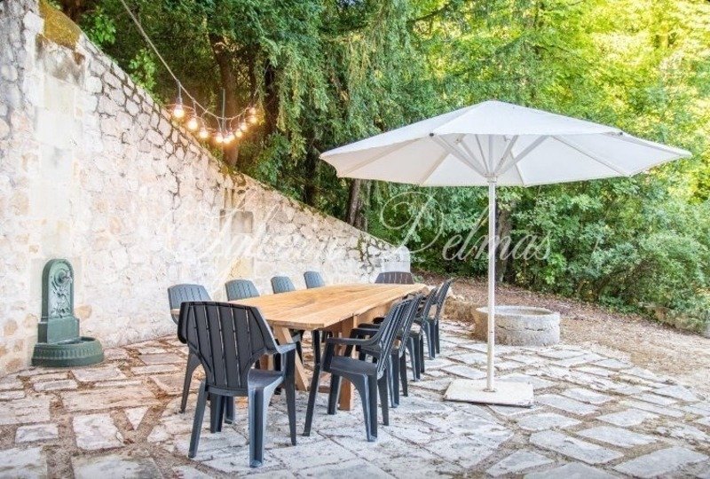 18 Room Property For Sale Near Tours (37)