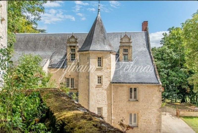 18 Room Property For Sale Near Tours (37)