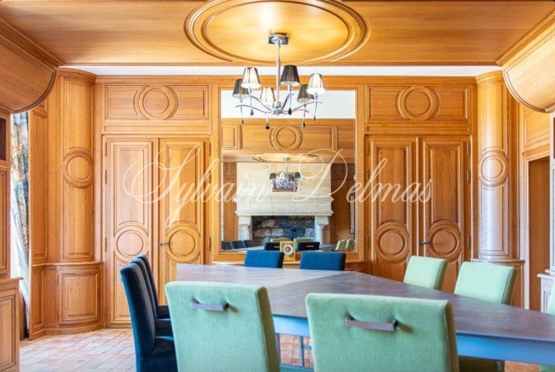 18 Room Property For Sale Near Tours (37)
