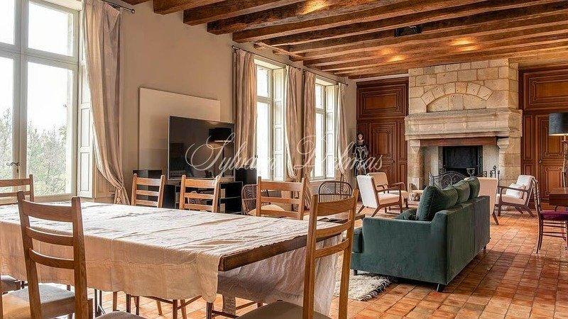 18 Room Property For Sale Near Tours (37)