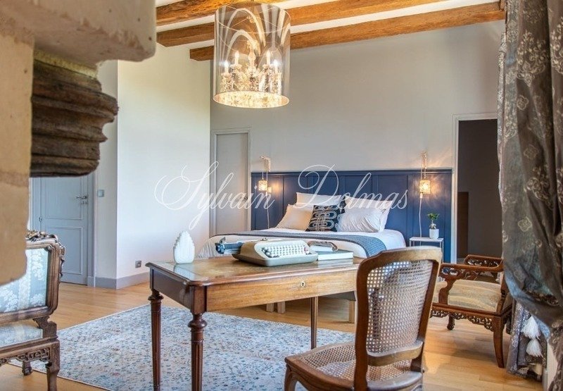 18 Room Property For Sale Near Tours (37)