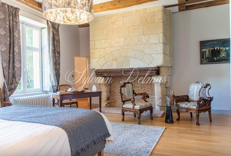 18 Room Property For Sale Near Tours (37)