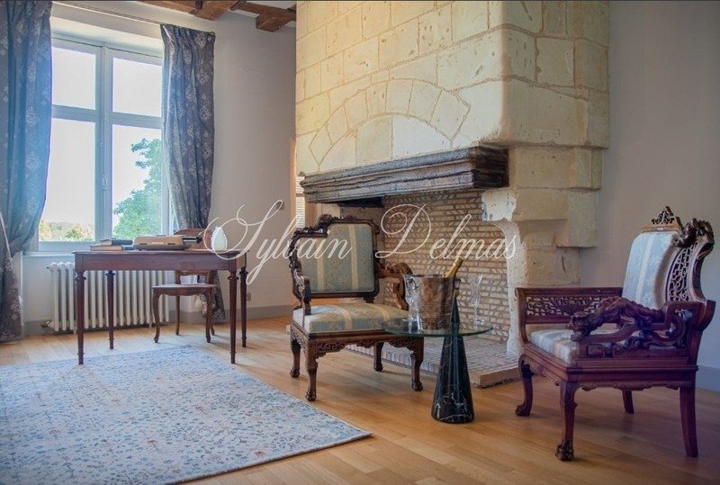 18 Room Property For Sale Near Tours (37)