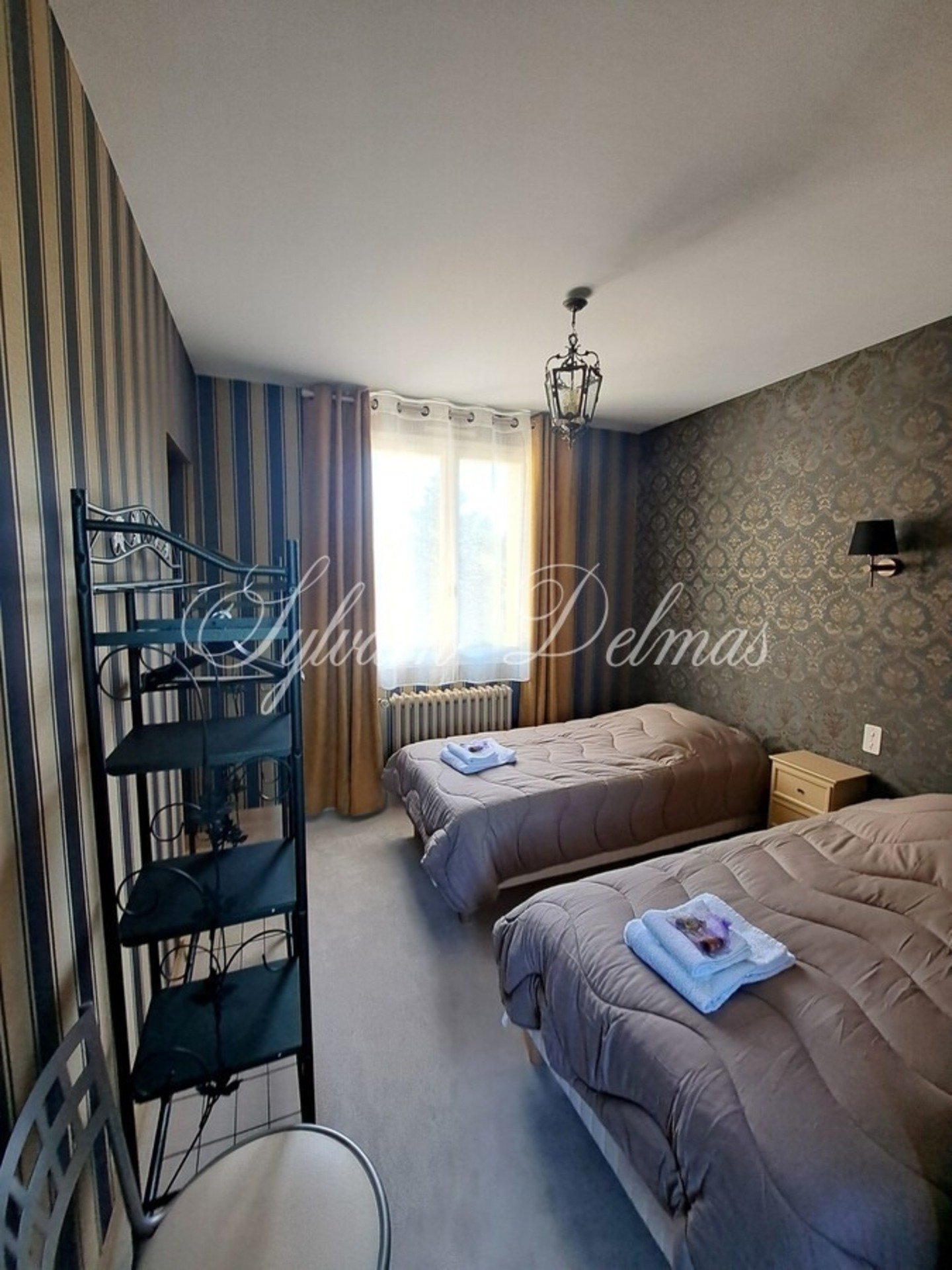 50 Room Property For Sale Near Tours (37)