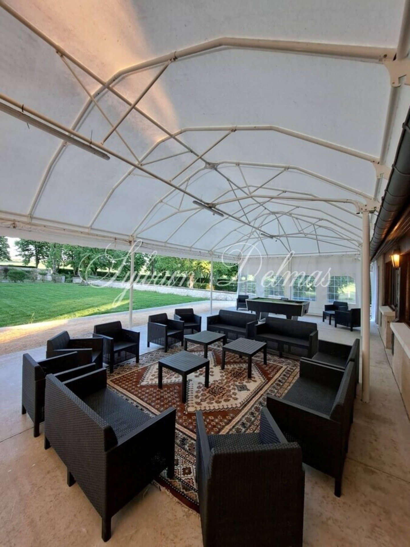 50 Room Property For Sale Near Tours (37)
