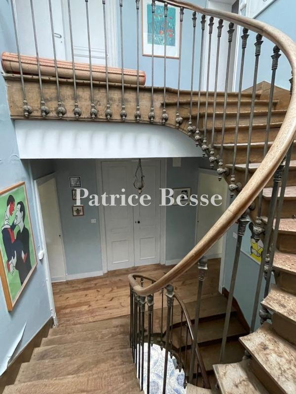 A 19th Century Chateau And Its Outbuildings, On 10 Hectare Grounds In The Natural And