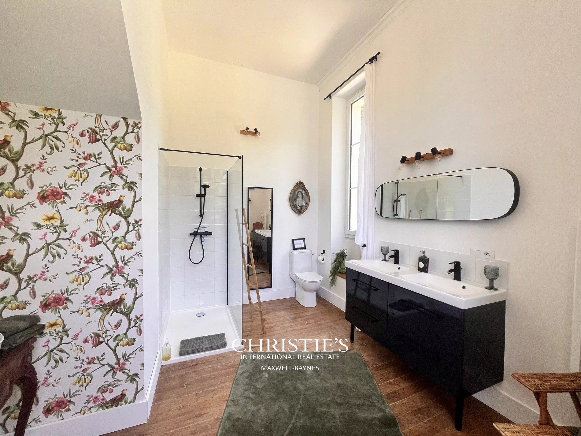 A Historic House With Elegantly Restored Interiors, In The Heart Of Gascony