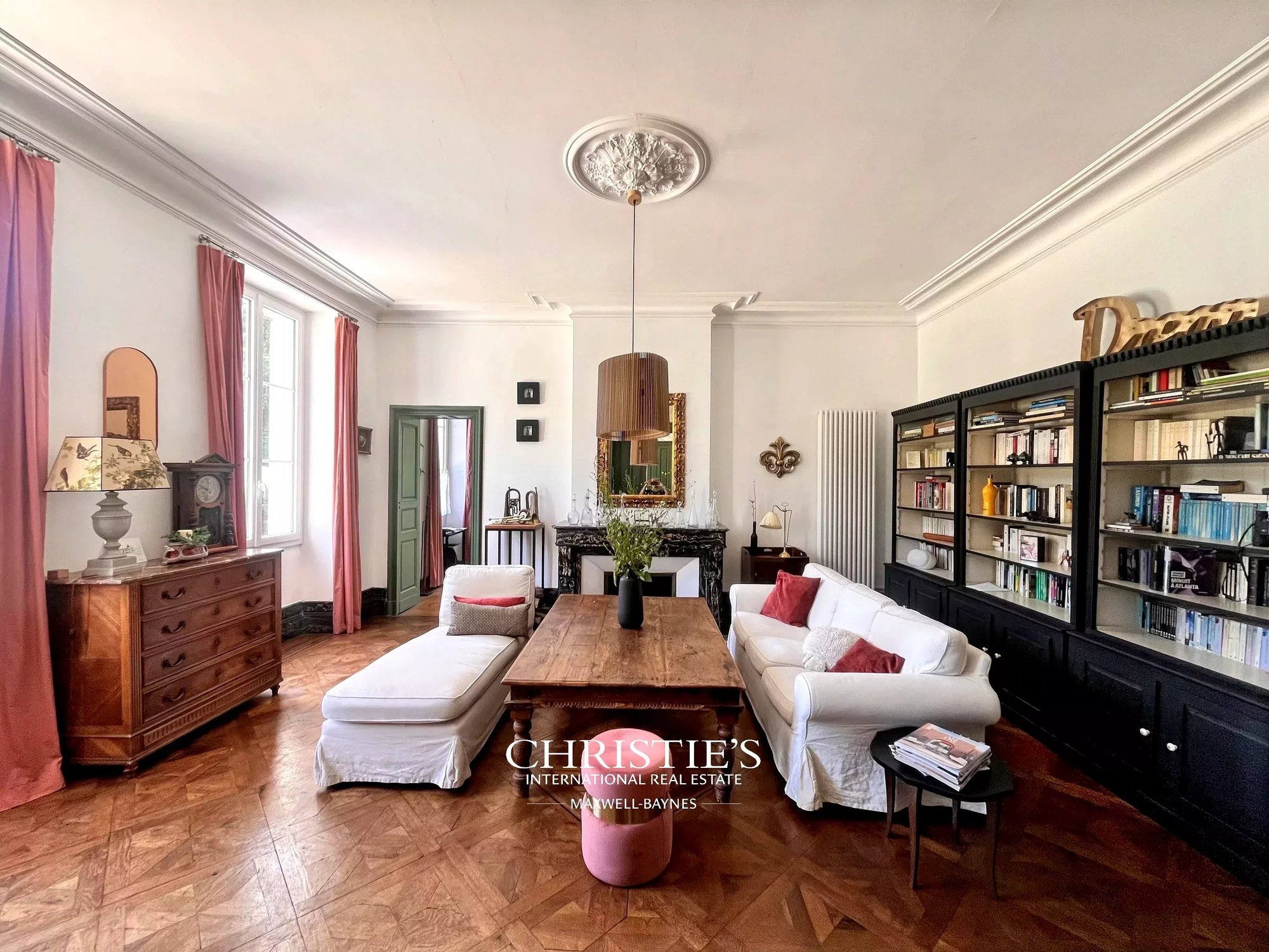 A Historic House With Elegantly Restored Interiors, In The Heart Of Gascony
