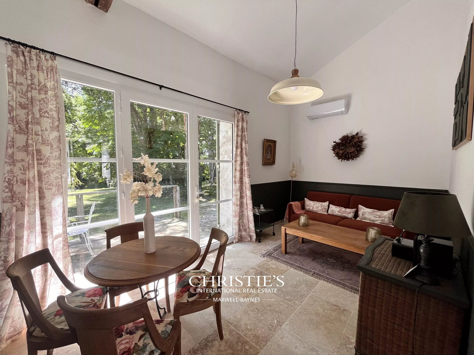 A Historic House With Elegantly Restored Interiors, In The Heart Of Gascony