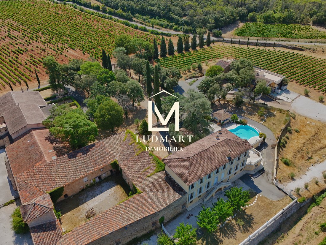 A Timeless Provençal Estate Combining Heritage, Vineyards And Exceptional Potential - 2