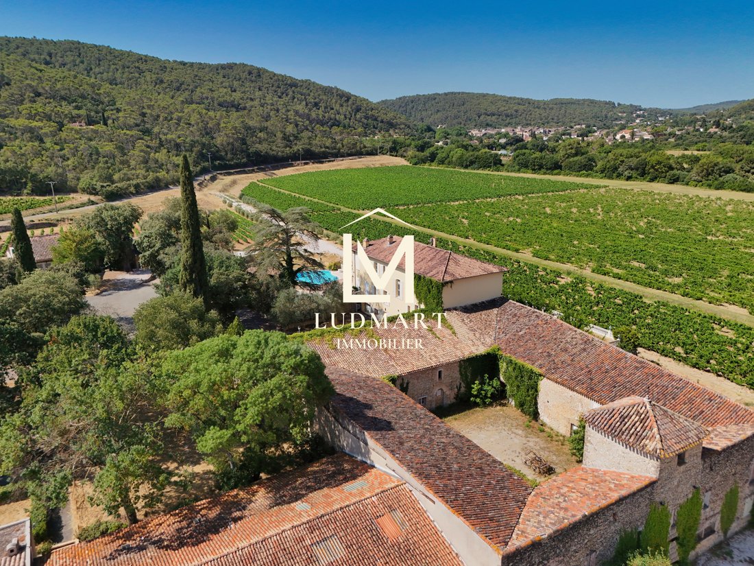 A Timeless Provençal Estate Combining Heritage, Vineyards And Exceptional Potential