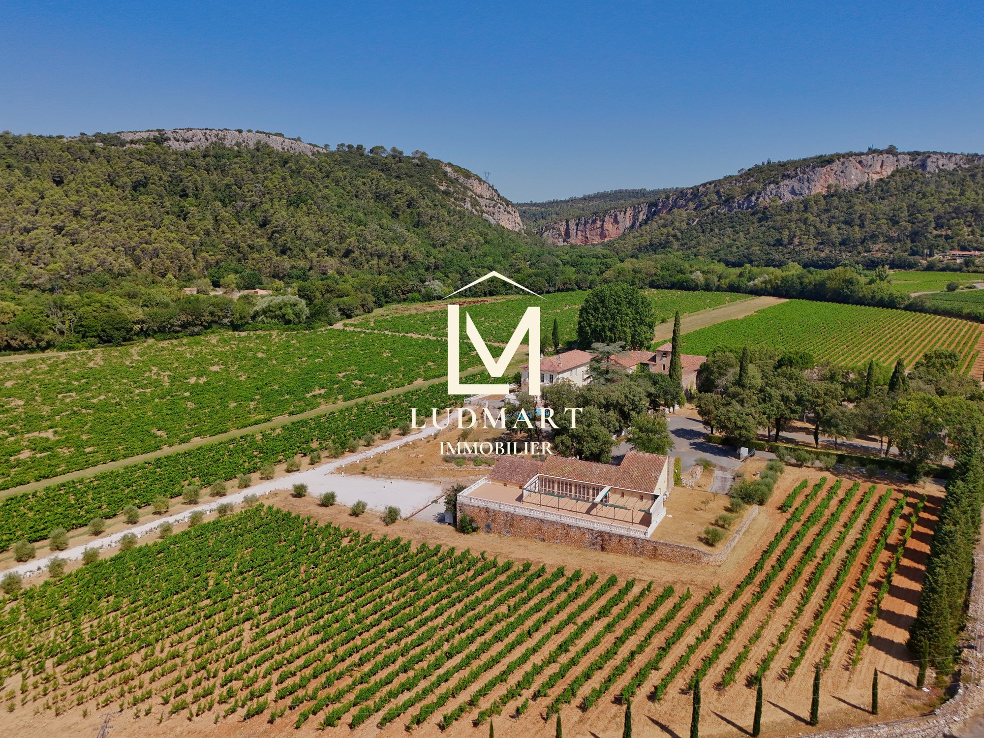 A Timeless Provençal Estate Combining Heritage, Vineyards And Exceptional Potential