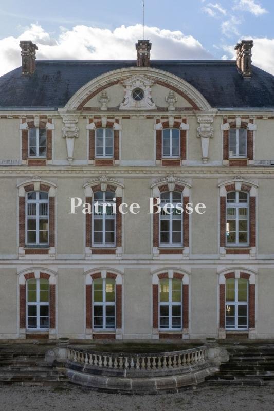 An Impressive 18th Century Chateau, With Outbuildings, In A Landscaped Garden, Near Fontainebleau