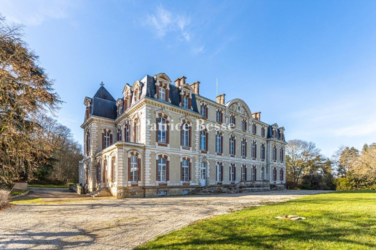 An Impressive 18th Century Chateau, With Outbuildings, In A Landscaped Garden, Near Fontainebleau