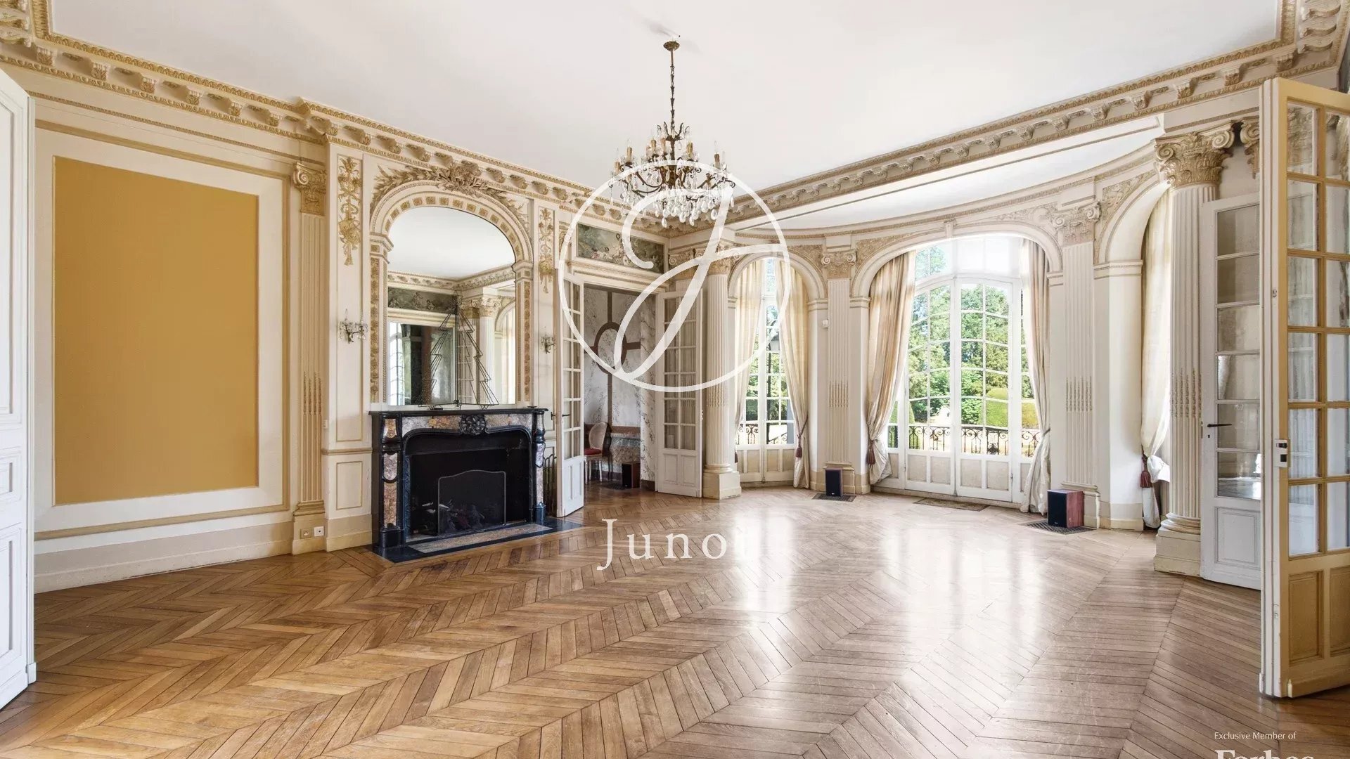 Anet Eure Et Loir 515 Sqm. A Neoclassical Castle With 9 Bedrooms