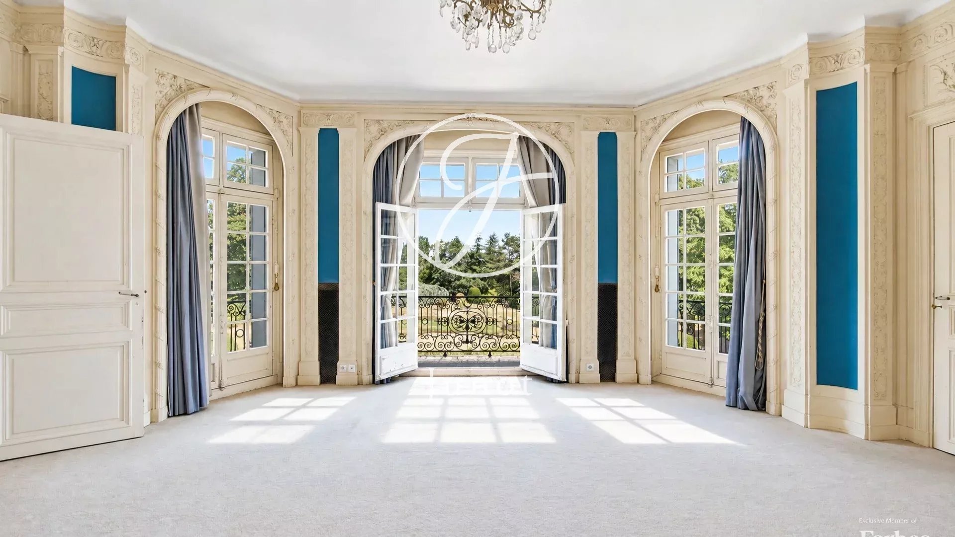 Anet Eure Et Loir 515 Sqm. A Neoclassical Castle With 9 Bedrooms