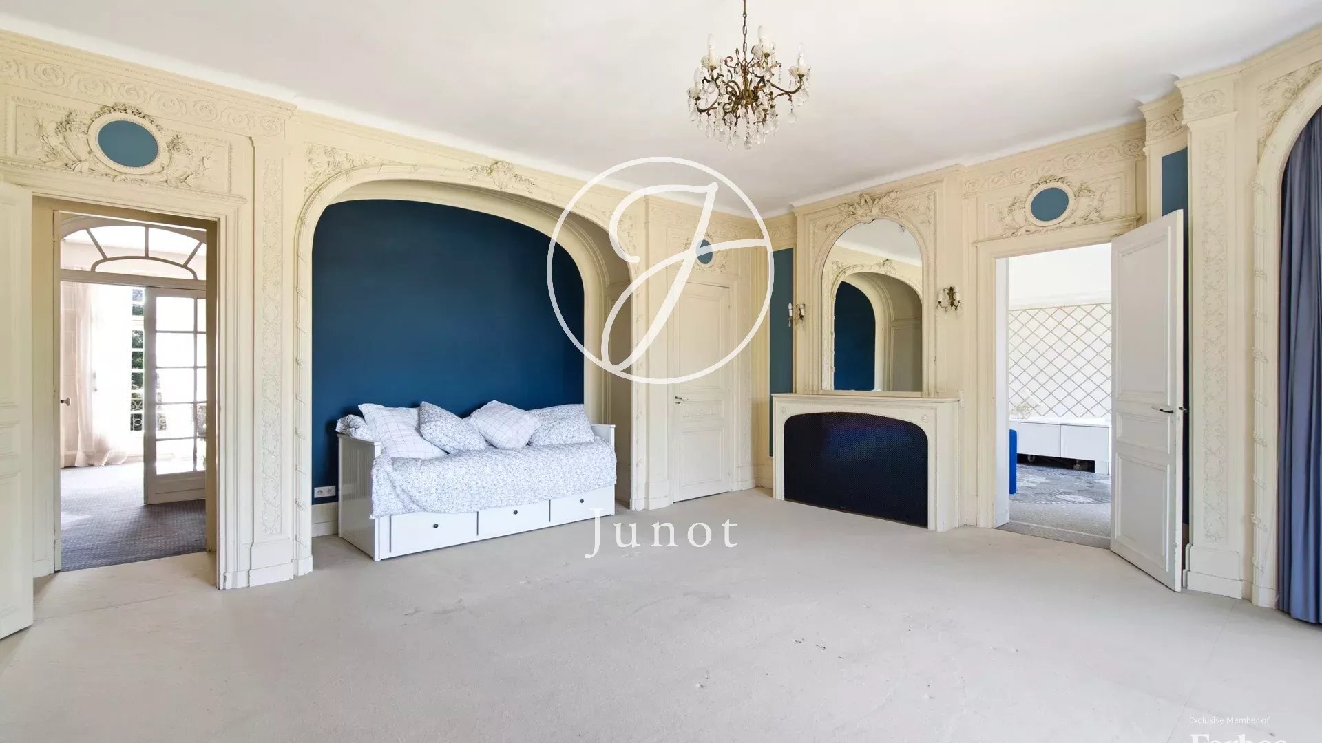 Anet Eure Et Loir 515 Sqm. A Neoclassical Castle With 9 Bedrooms
