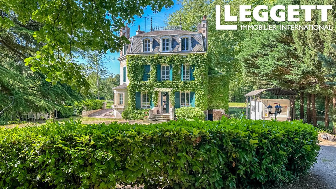 Beautiful Seven Bedroom Château With Private Island 6533m2 And Panoramic Views By The River Creuse. - 2