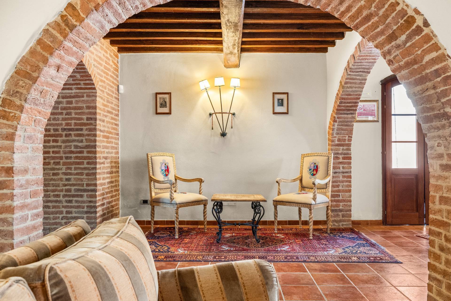 Castello In Vendita A Asciano