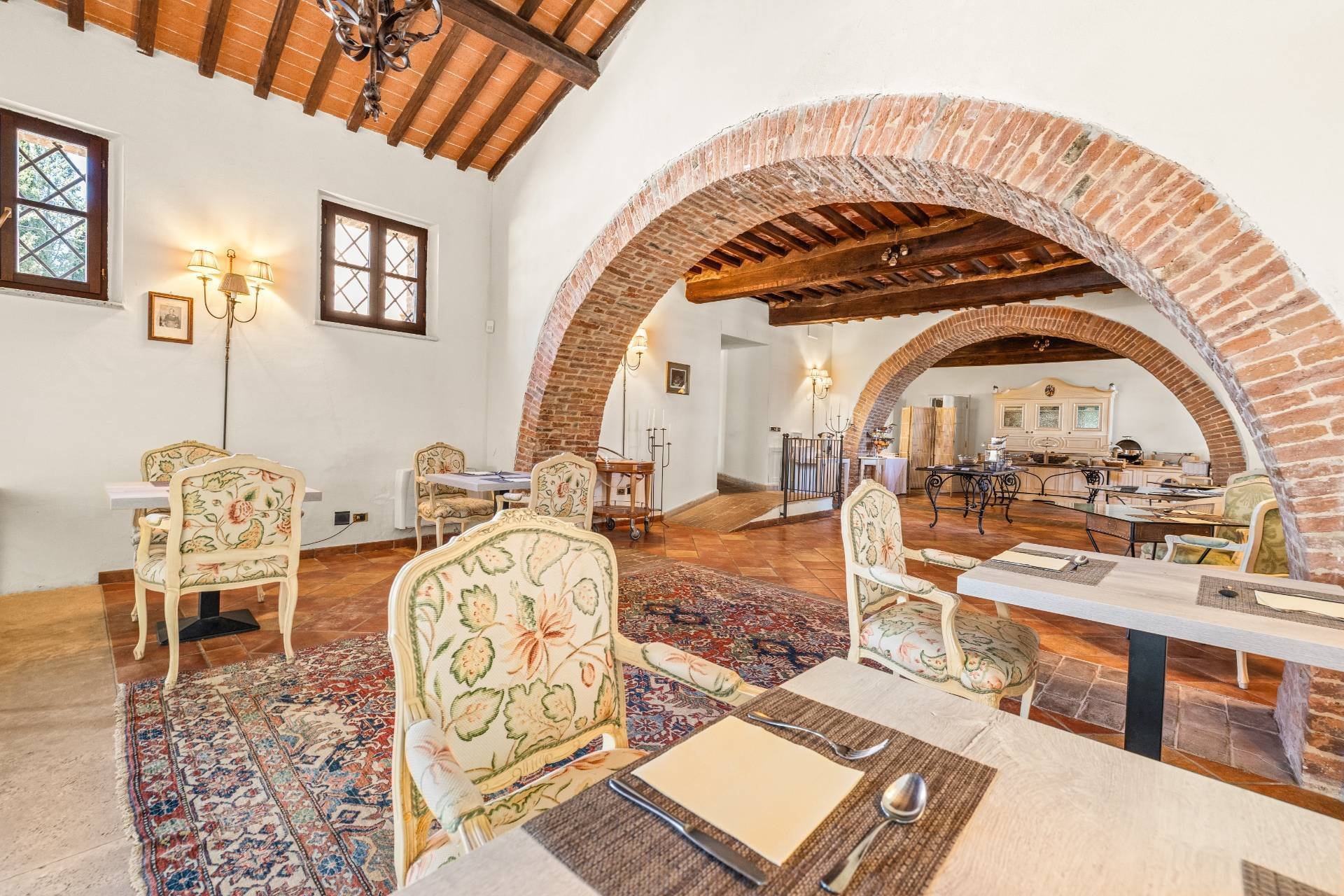 Castello In Vendita A Asciano