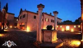Castello In Vendita A Asciano