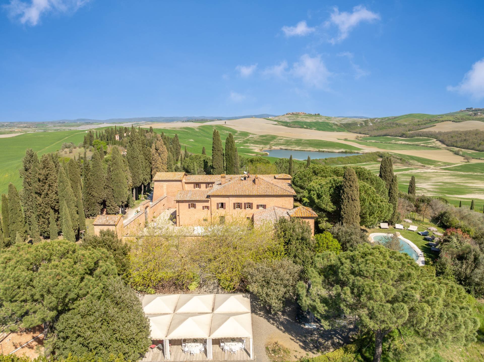 Castello In Vendita A Asciano