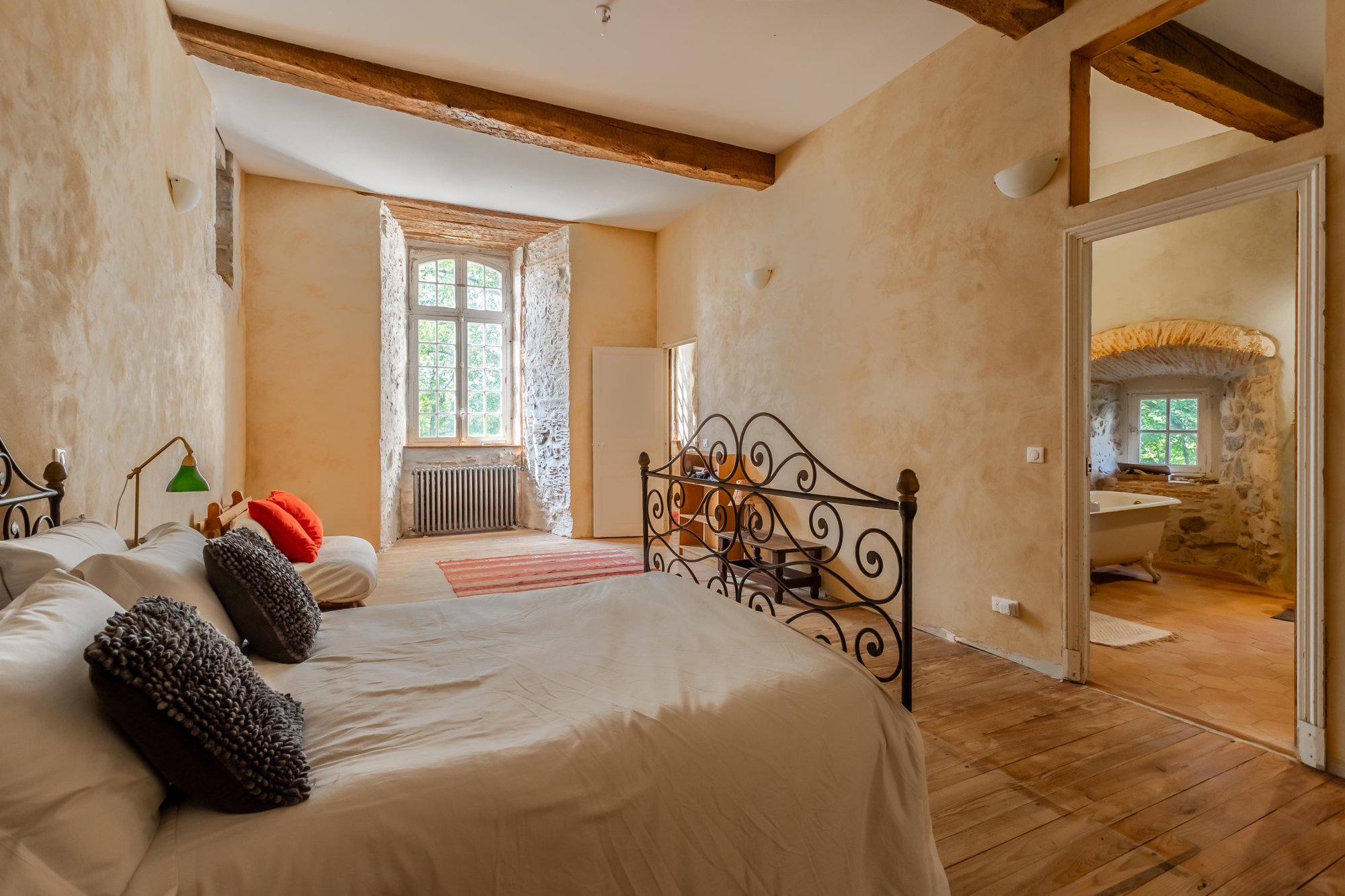Castle A Magnificent Location And Breathtaking Interiors