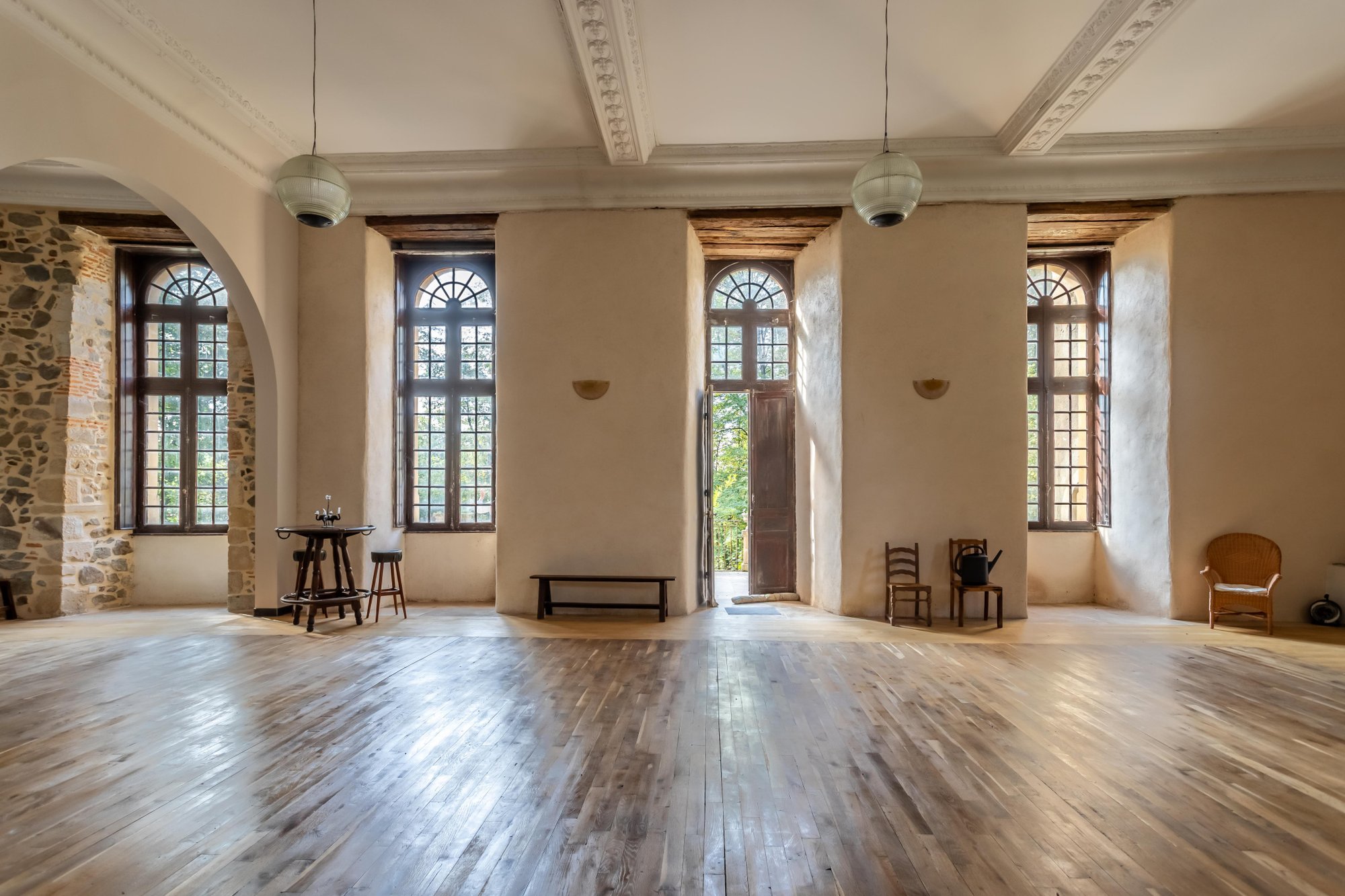 Castle A Magnificent Location And Breathtaking Interiors