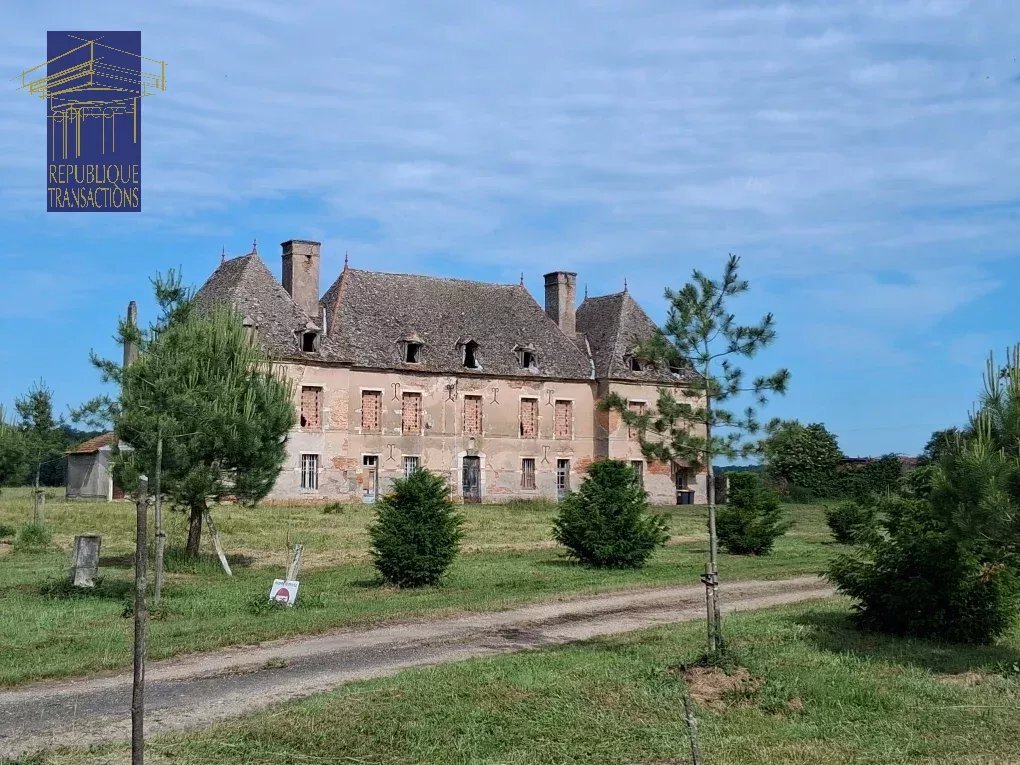 Castle To Renovate