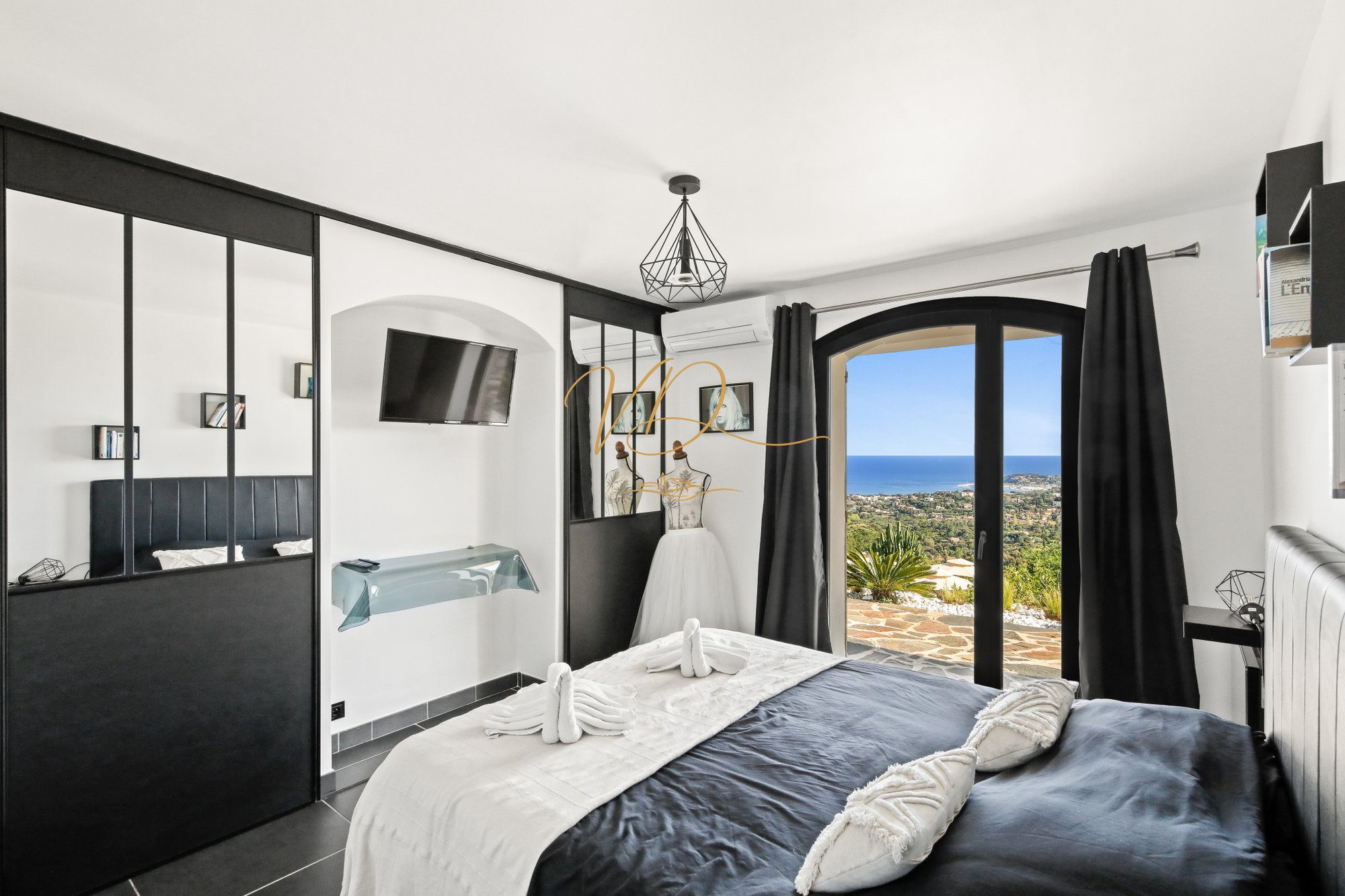 Cavalaire Sur Mer Exceptional Villa Breathtaking Sea View 7 Bedrooms Heated Pool
