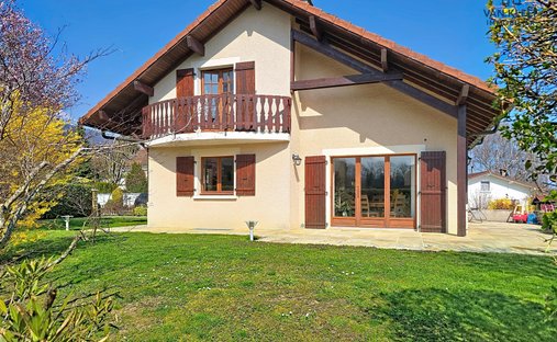 Charming Property Green Setting Thoiry/Septeuil Region