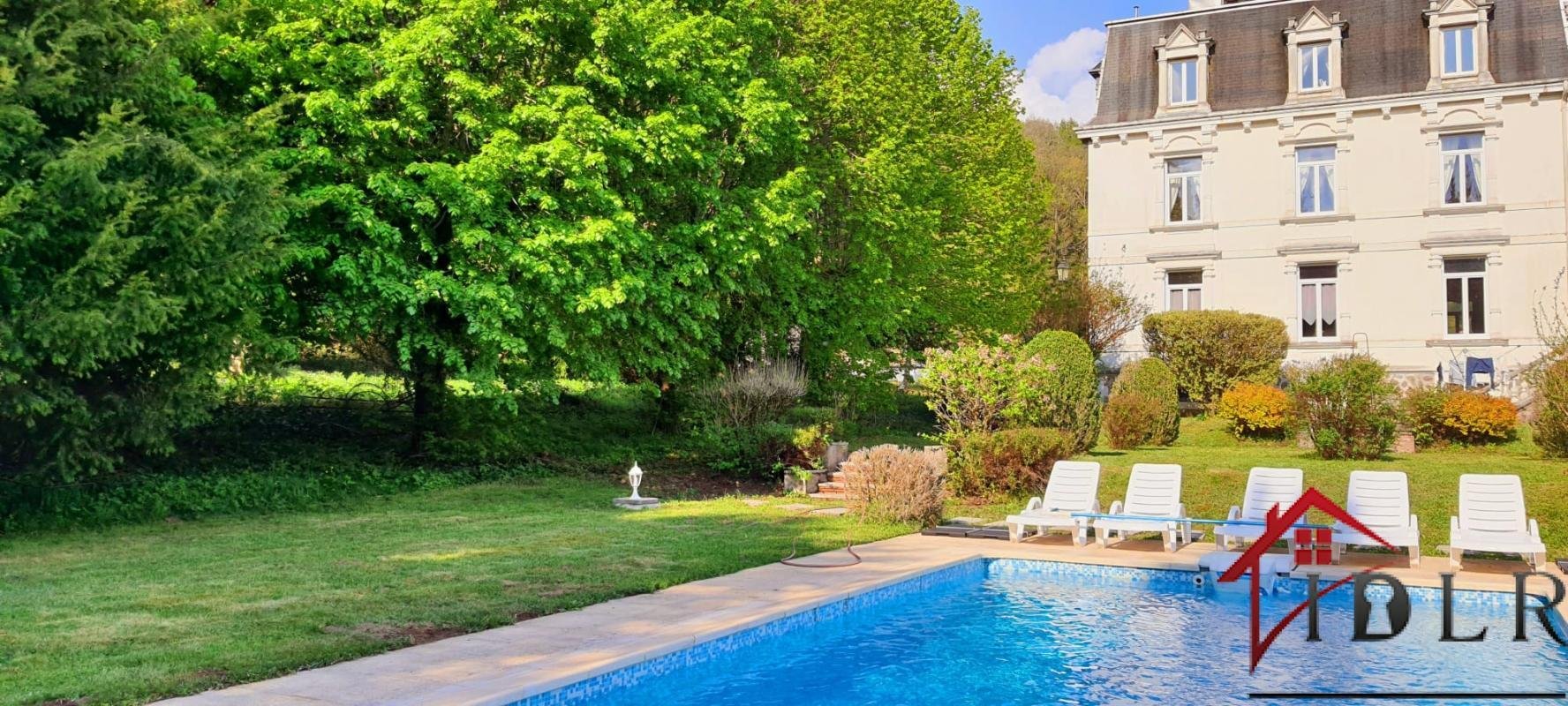 Château De Prestige Avec Piscine, Parc Arboré Et Riviere