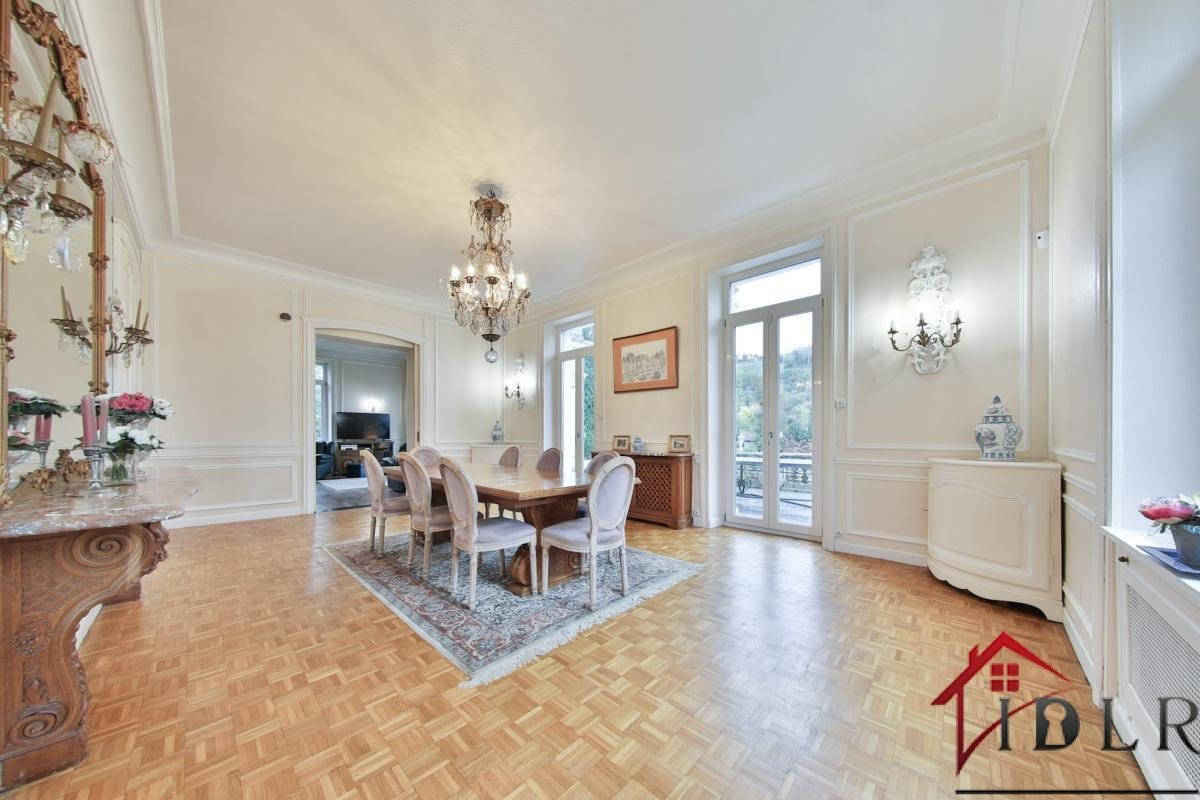 Château De Prestige Avec Piscine, Parc Arboré Et Riviere