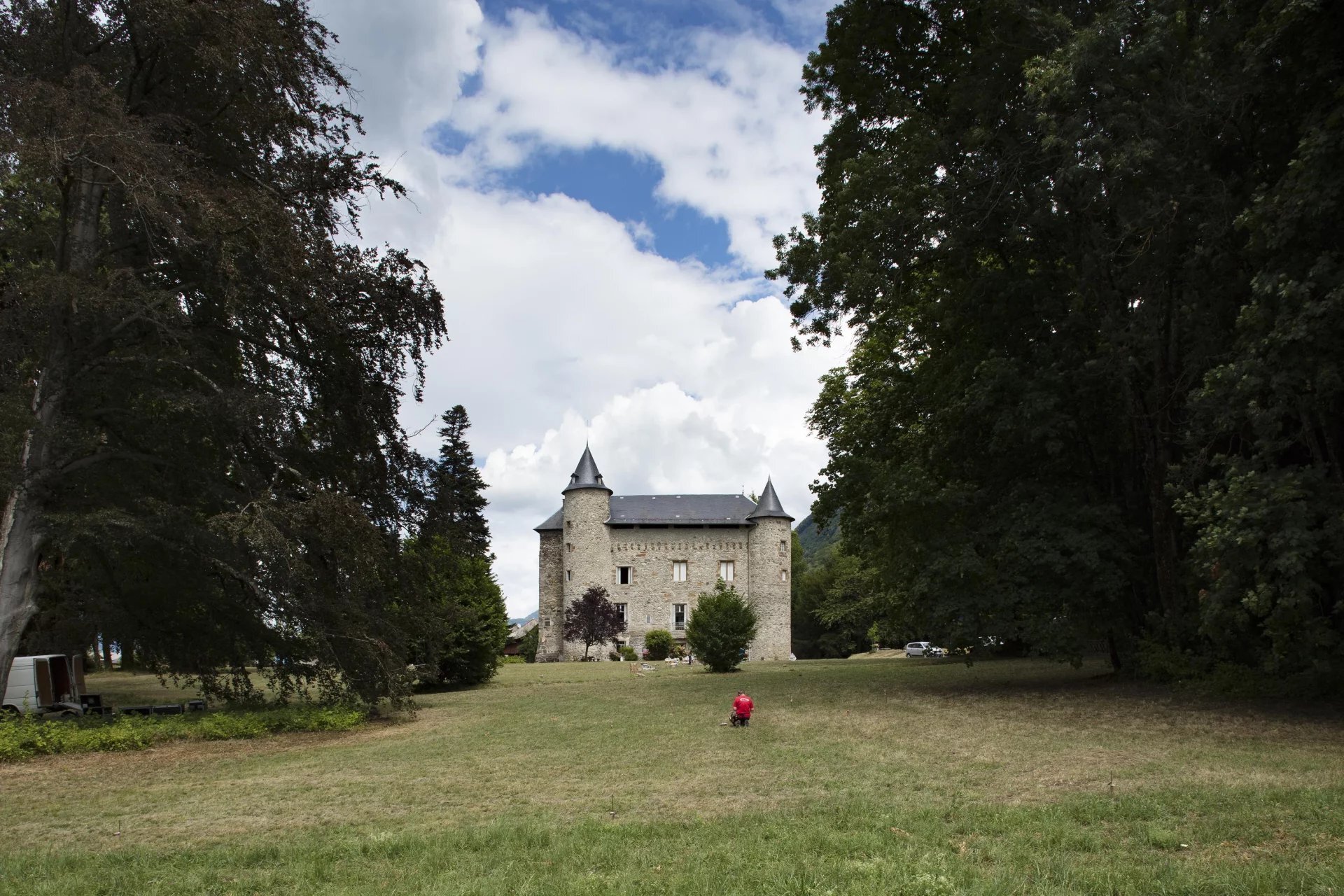 Chateau With Medieval Origins, Mh Listed