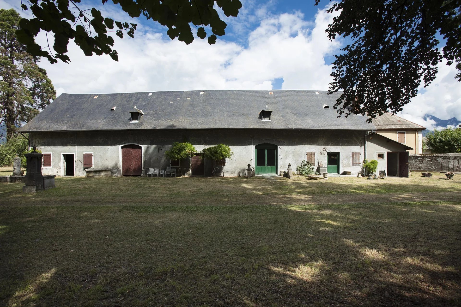 Chateau With Medieval Origins, Mh Listed
