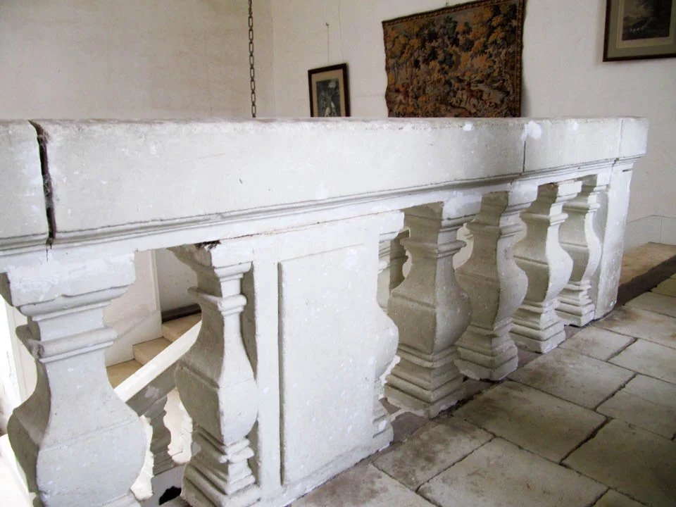 Châtellerault: A 14th–15th Century Listed Historic Monument In Need Of Renovation, Set In 4 Hectares