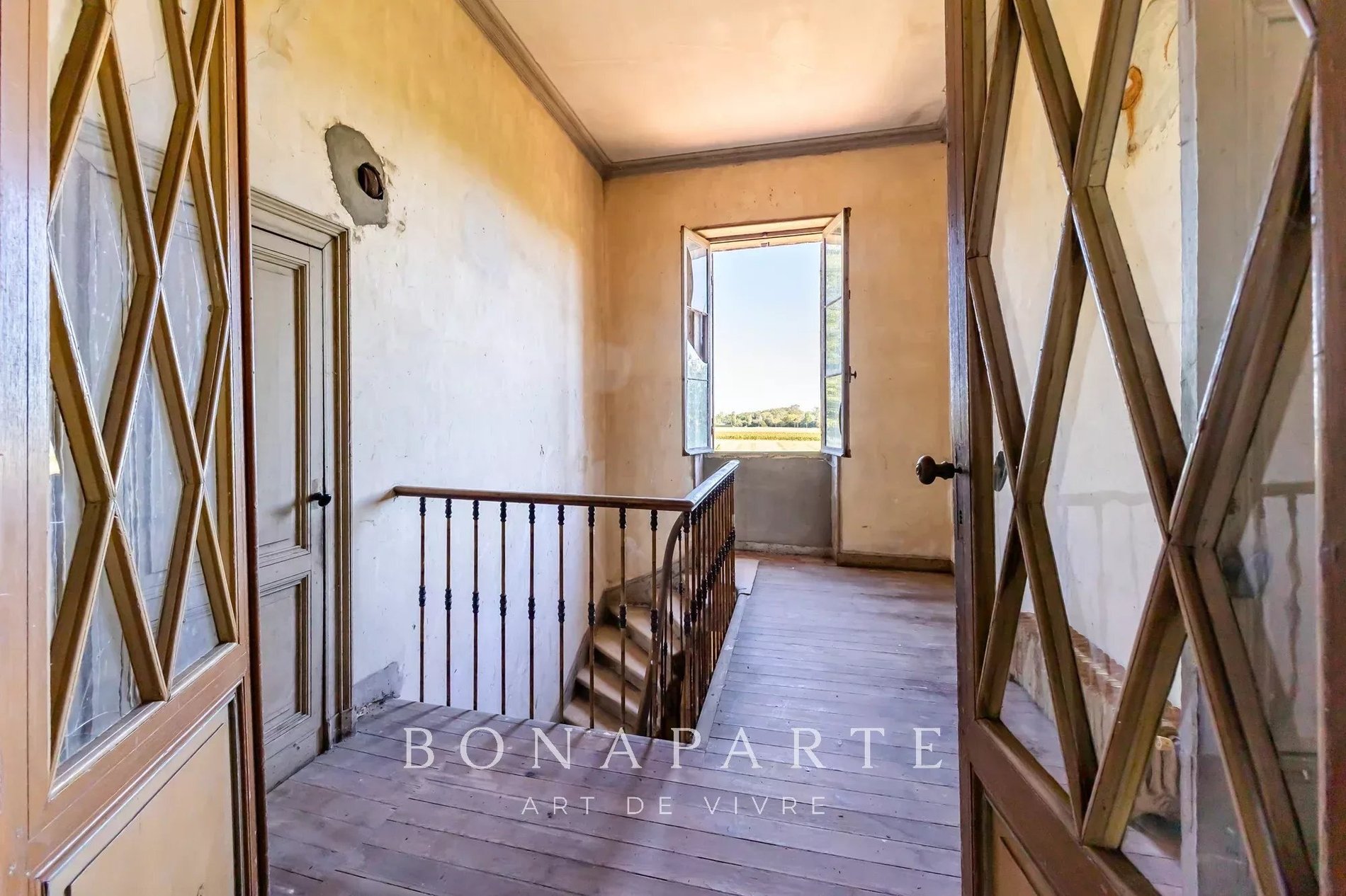 Couqueques 316 Sqm Chateau, To Renovate, 25 Minutes From The Atlantic Ocean